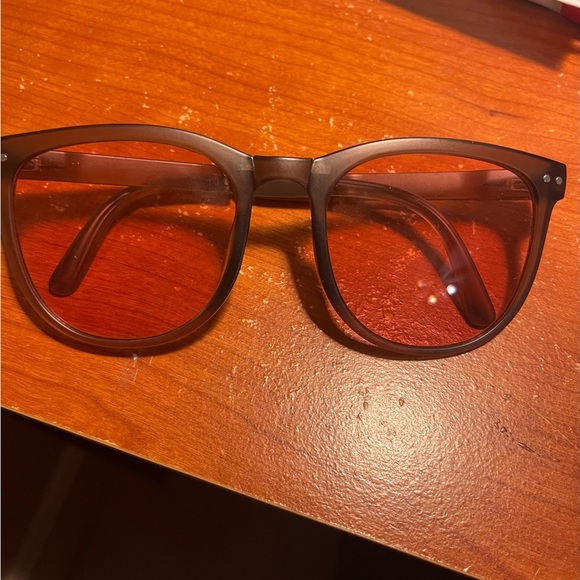 Foldable sunglasses - Picture 3 of 3